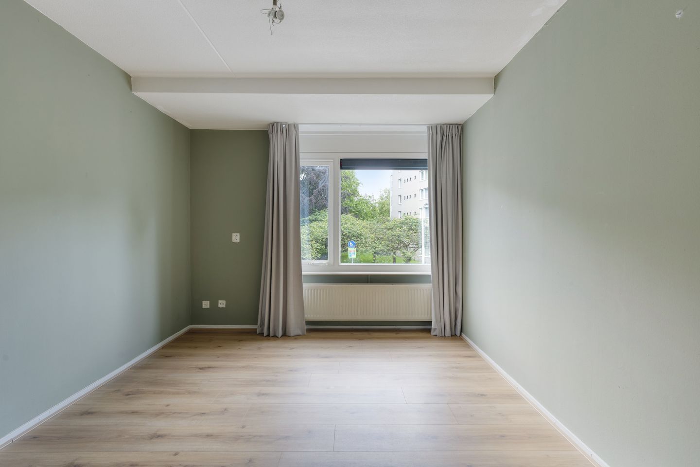 Photo 20 of Henriette Ronnerstraat 53