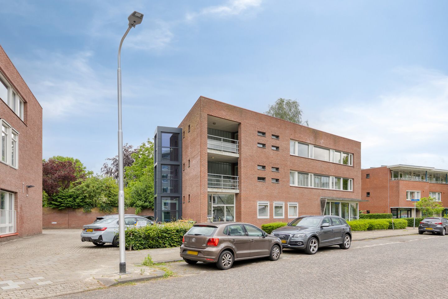 Photo 40 of Henriette Ronnerstraat 53