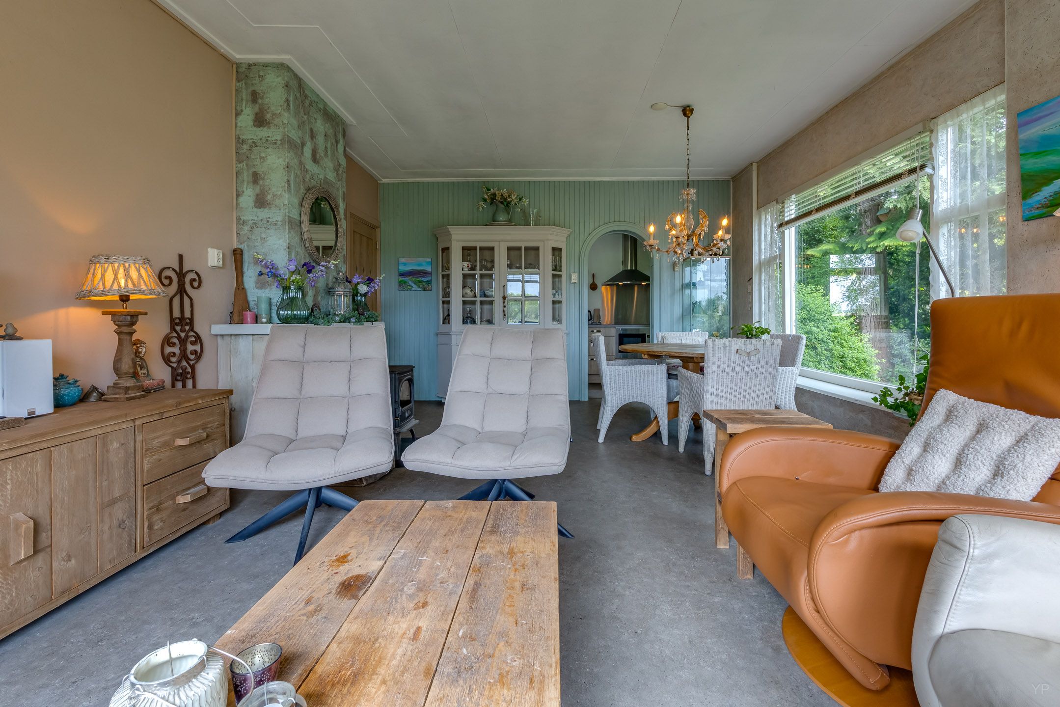 Photo 6 of Buinerstraat 1
