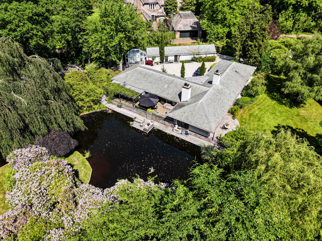 Photo 1 of Achttienhontpad 4