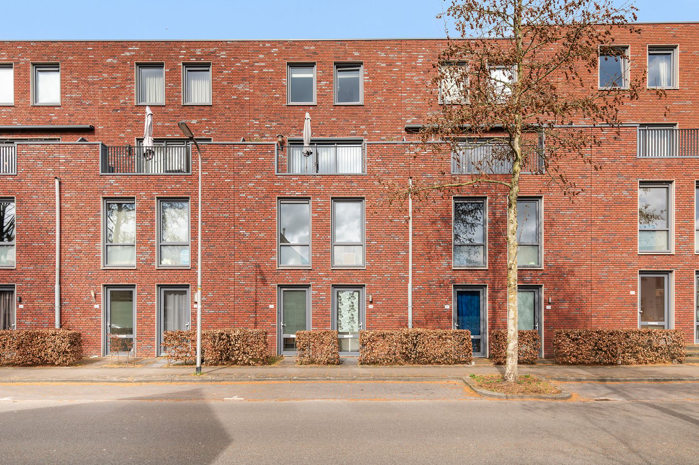 Foto 1 van Lage Bothofstraat 235-A