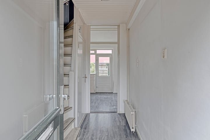 Twee-onder-één-kap te koop: Boterbloemstraat 1A, Rheden
