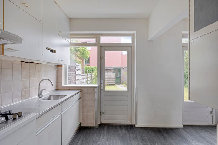 Twee-onder-één-kap te koop: Boterbloemstraat 1A, Rheden