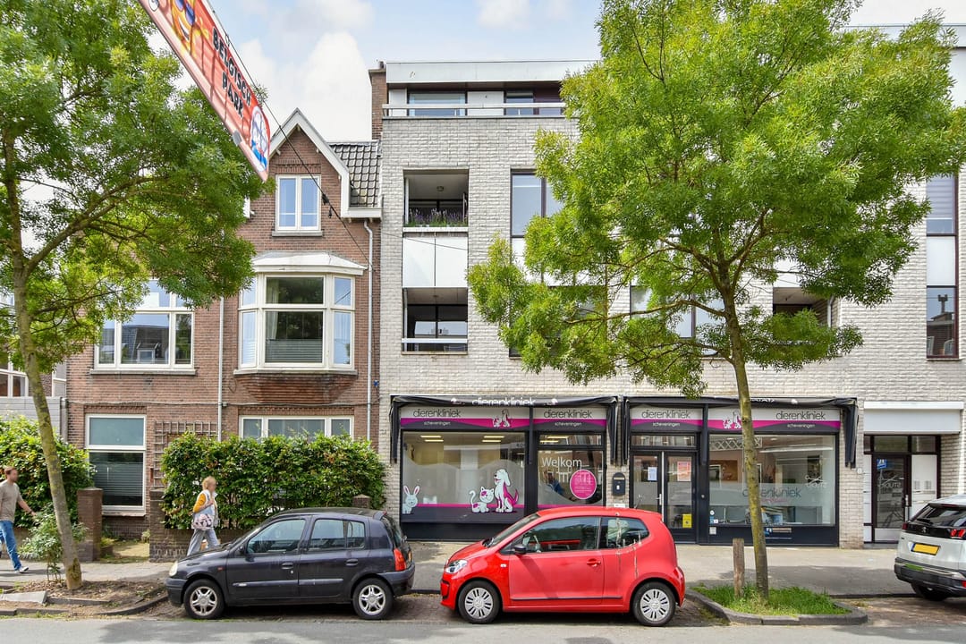 Photo 2 of Gentsestraat 1-H