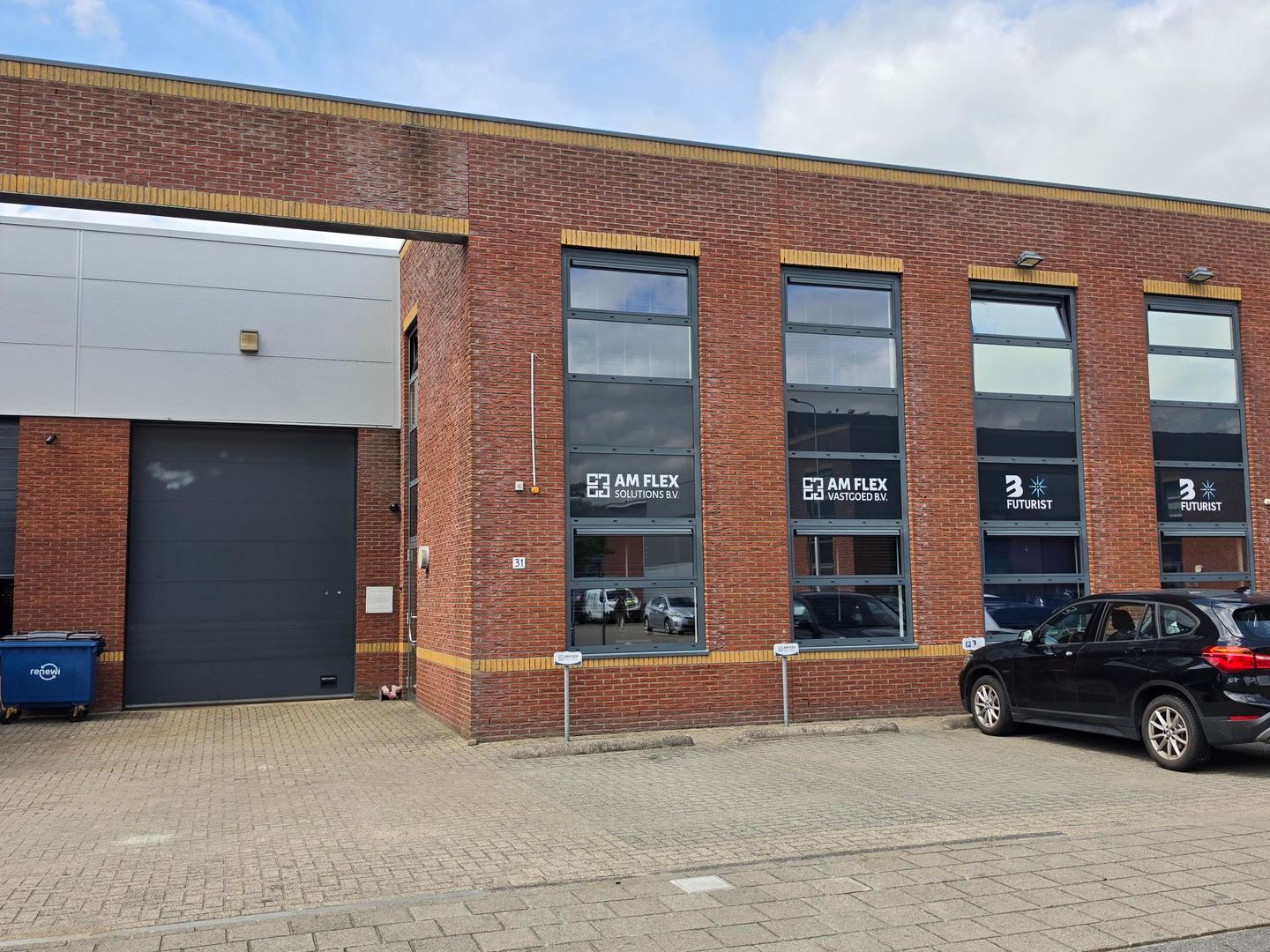 Bekijk foto 2 van Venkelbaan 31