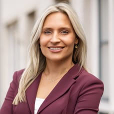Kaya van Kessel - Makelaar