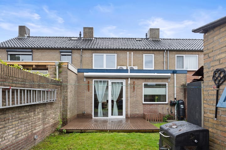Foto 4 van van den Kerkhoffstraat 9