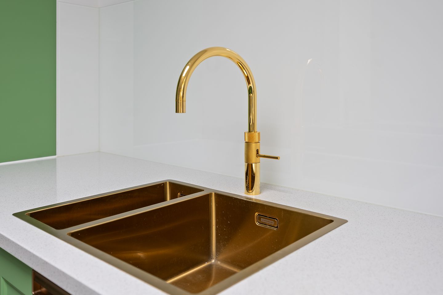 Photo 10 of van den Kerkhoffstraat 9