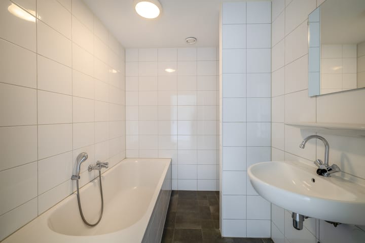 Appartement te koop: Graaf Janstraat 30, Beverwijk