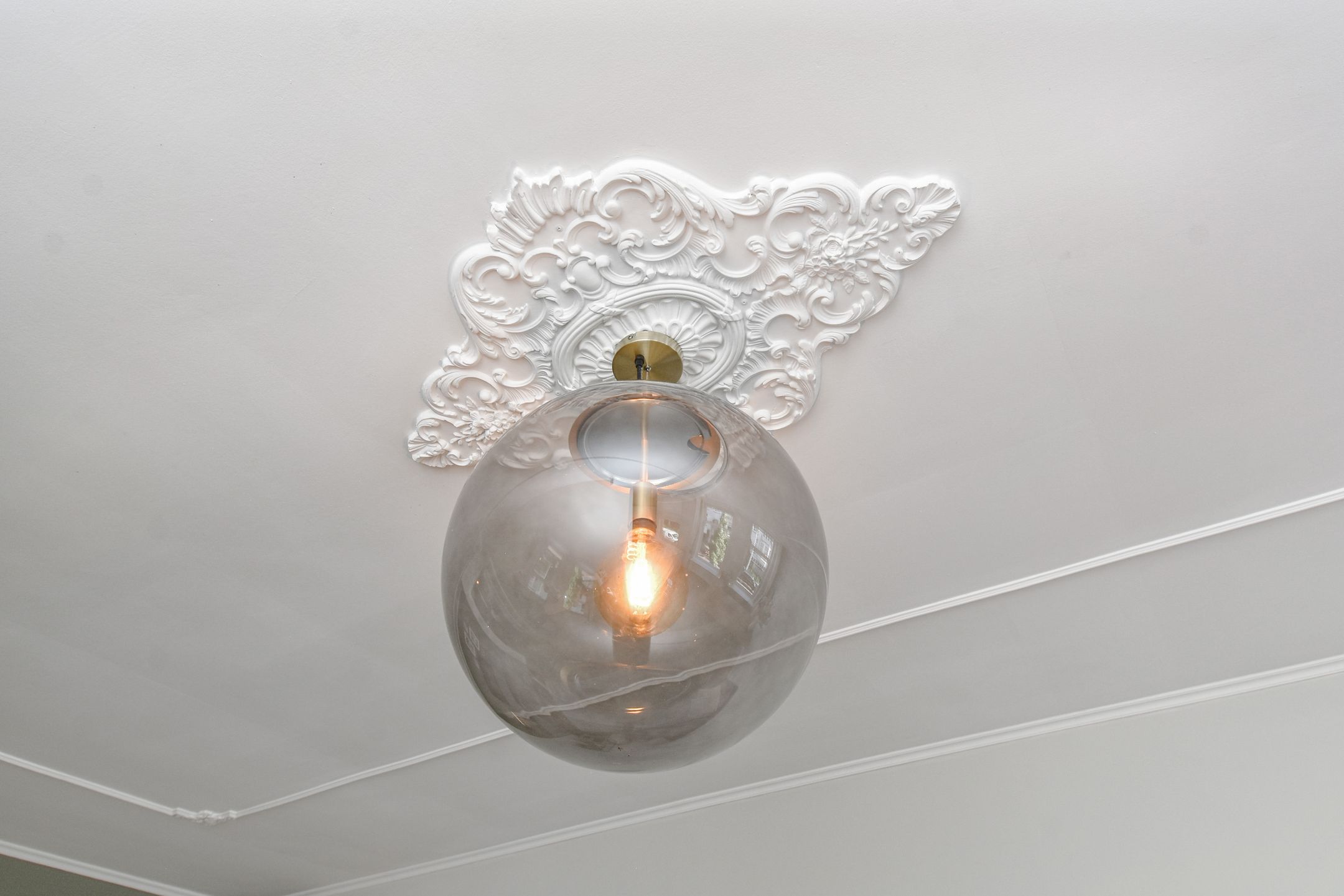 Photo 6 of De Constant Rebecquestraat 11