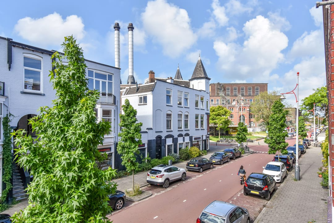 Photo 28 of De Constant Rebecquestraat 11