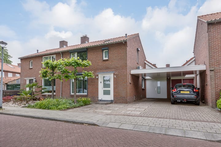 Foto 2 van Ursulastraat 5