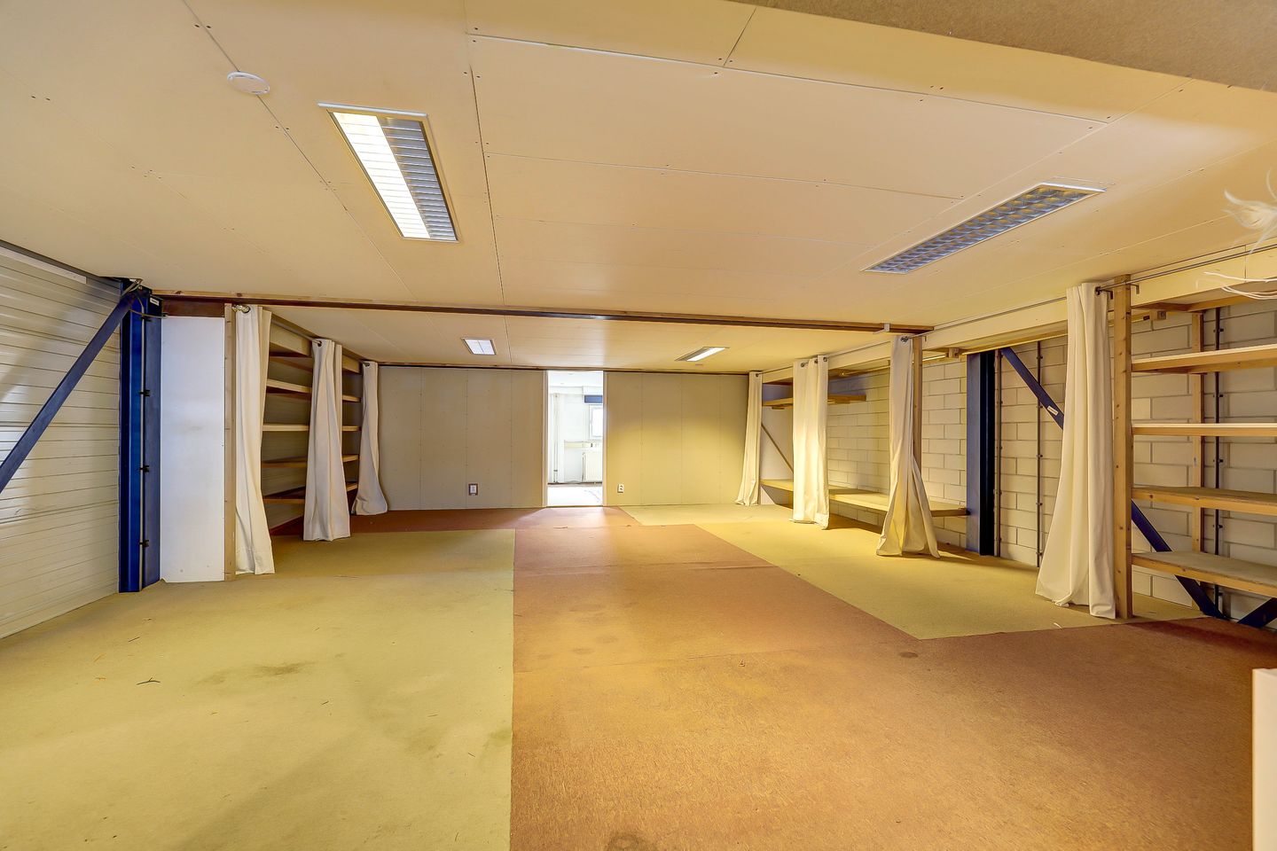 View photo 3 of Pascalstraat 3-2a