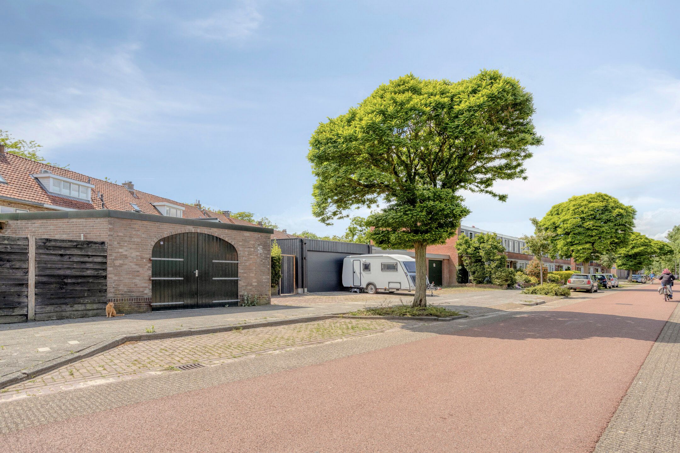 Photo 51 of Brederostraat 143