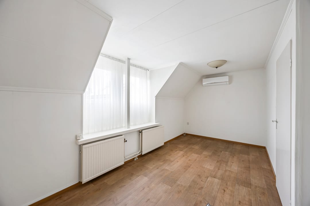 Photo 26 of Drs J. Lebensstraat 3