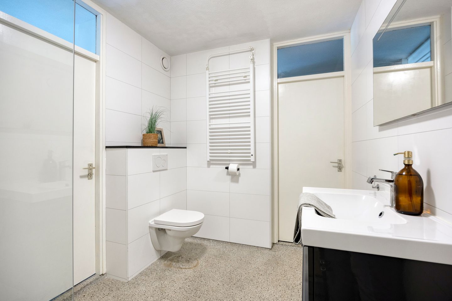 Photo 14 of Louis Davidsstraat 28
