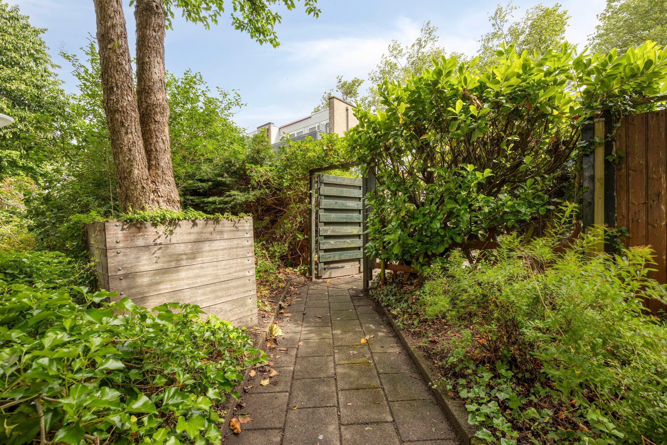 Photo 18 of Louis Davidsstraat 28