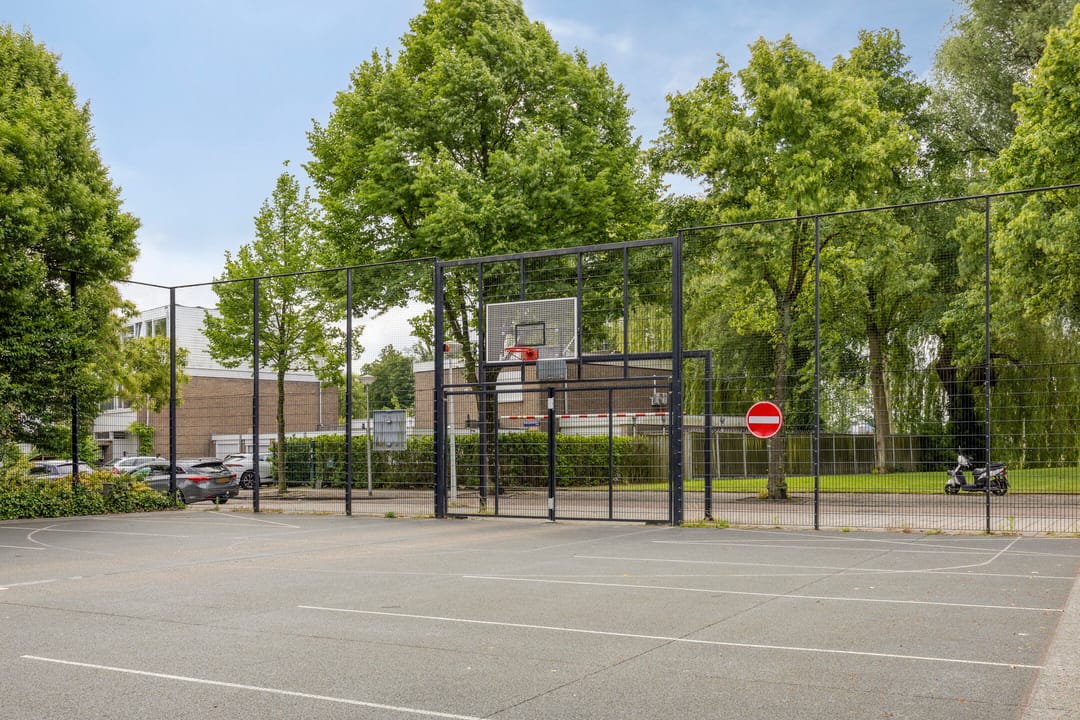 Photo 23 of Louis Davidsstraat 28
