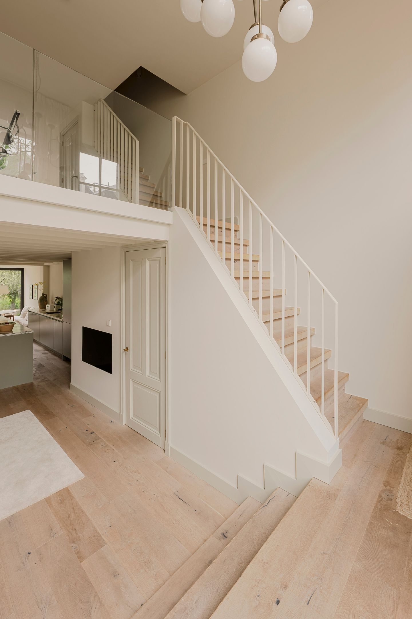 Foto 29 van Overtoom 227