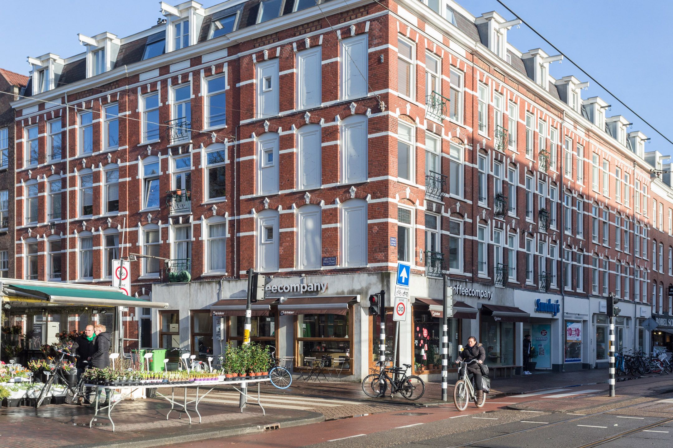 Foto 30 van Reinier Claeszenstraat 45-H