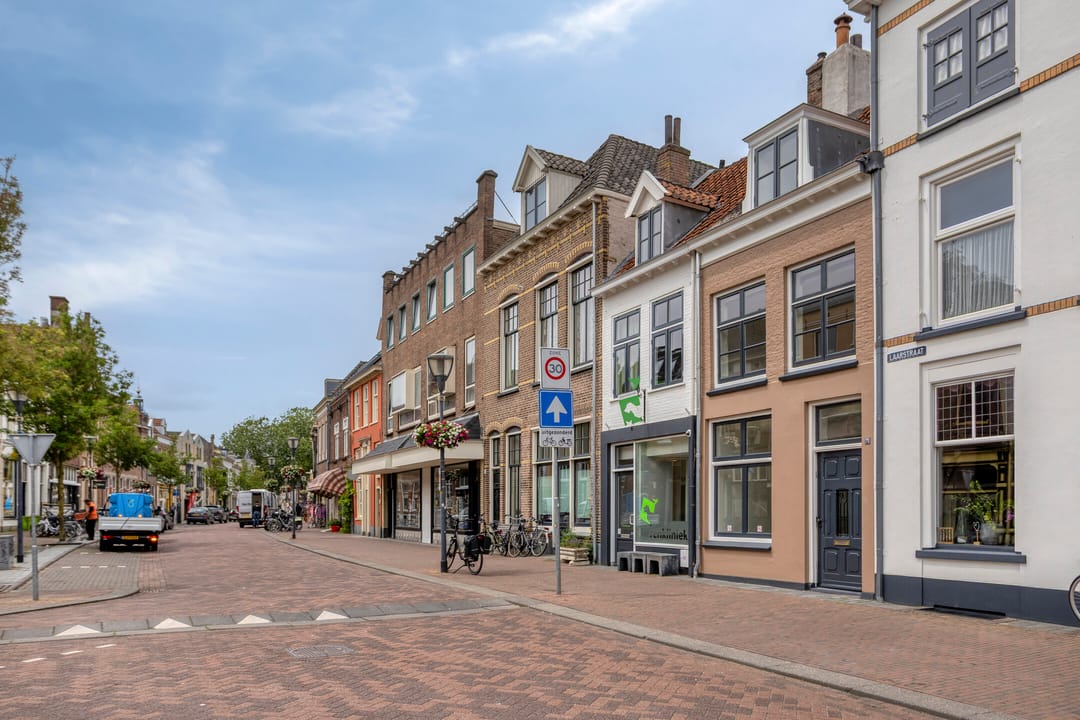 Photo 37 of Laarstraat 73