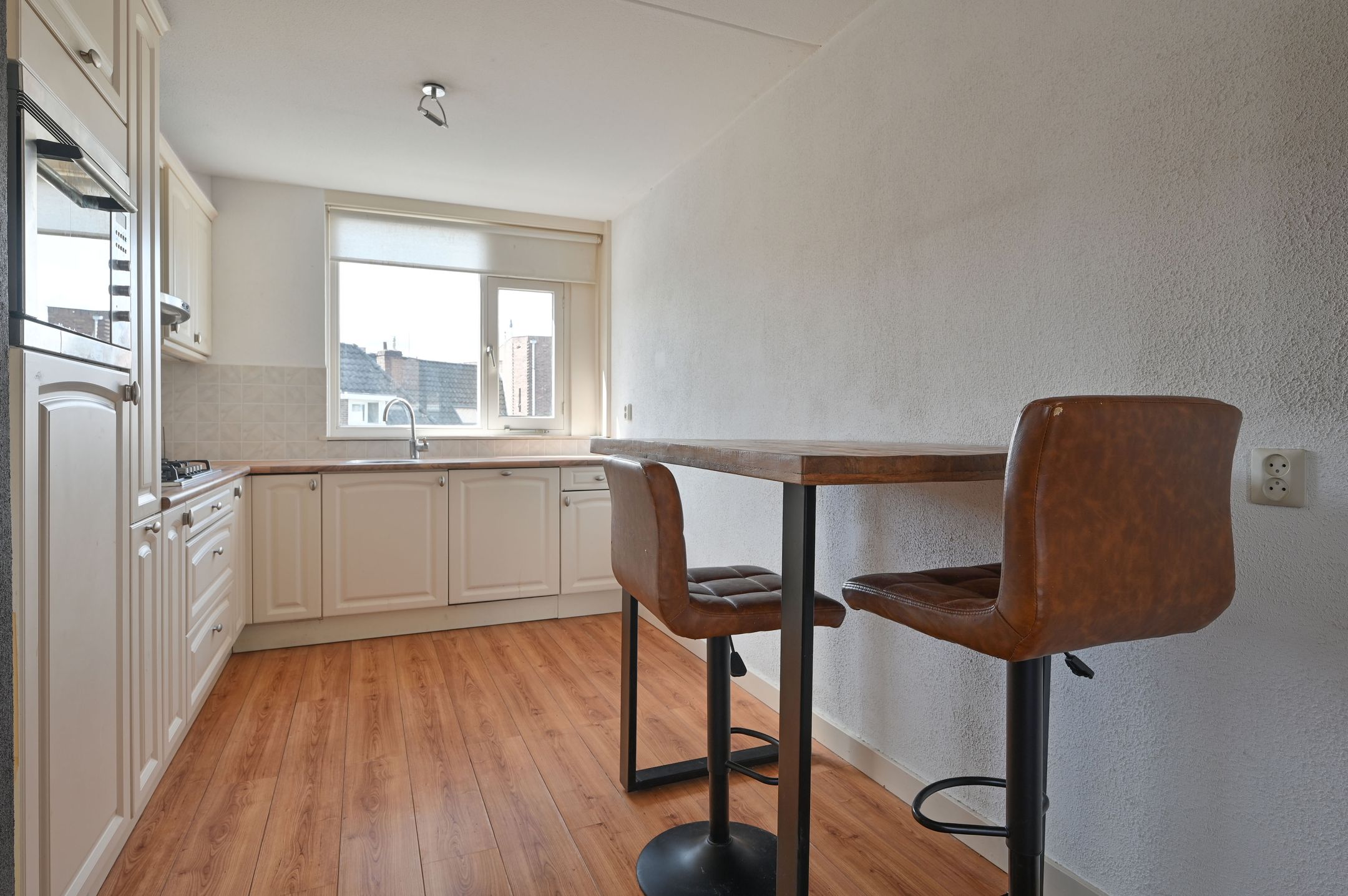 Photo 6 of Nieuwe Doelenstraat 11-5