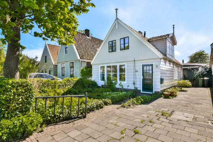 Photo 3 of Zuiderwouder Dorpsstraat 66