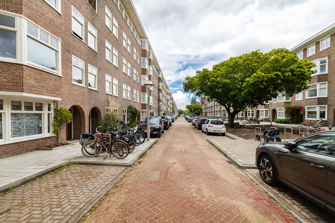 Photo 2 of Vechtstraat 164-H