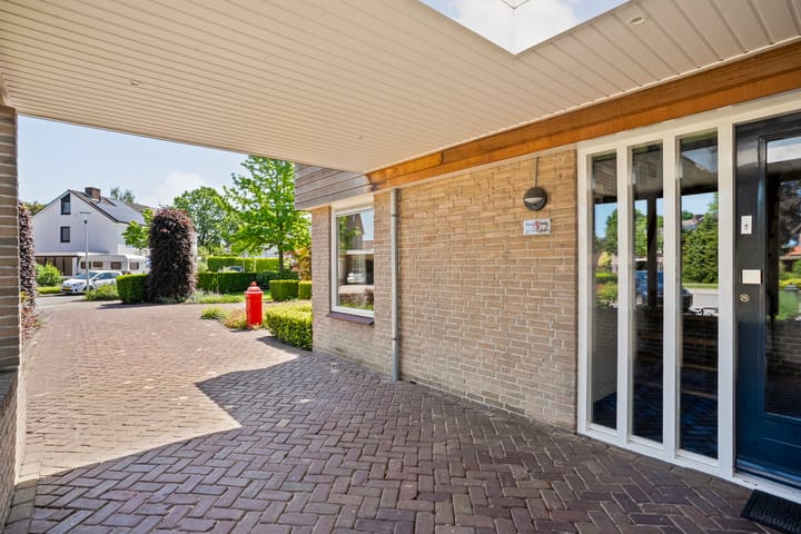 Photo 4 of Schildhuisstraat 7