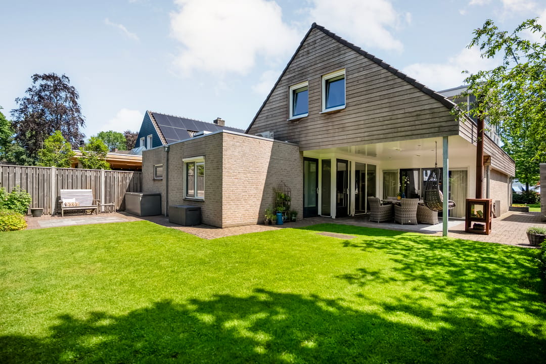 Photo 32 of Schildhuisstraat 7