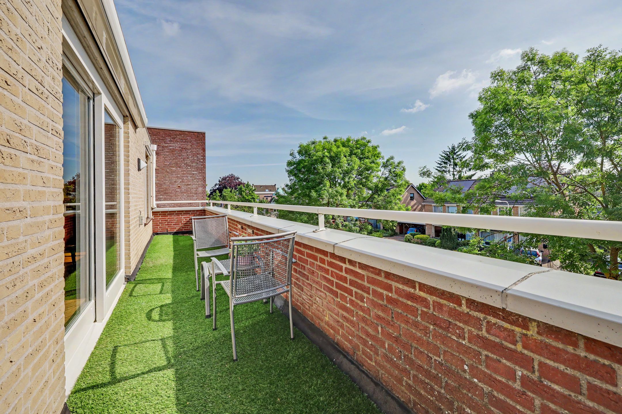 Photo 9 of Hugo de Grootstraat 68