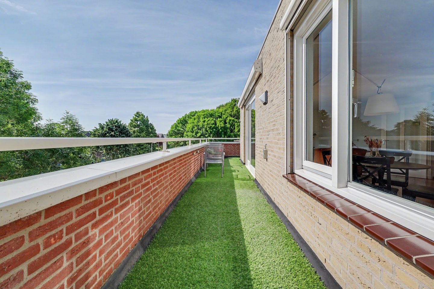 Photo 10 of Hugo de Grootstraat 68