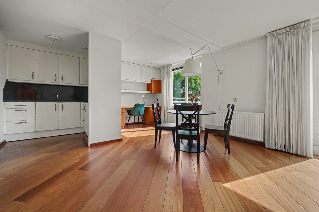Photo 11 of Hugo de Grootstraat 68
