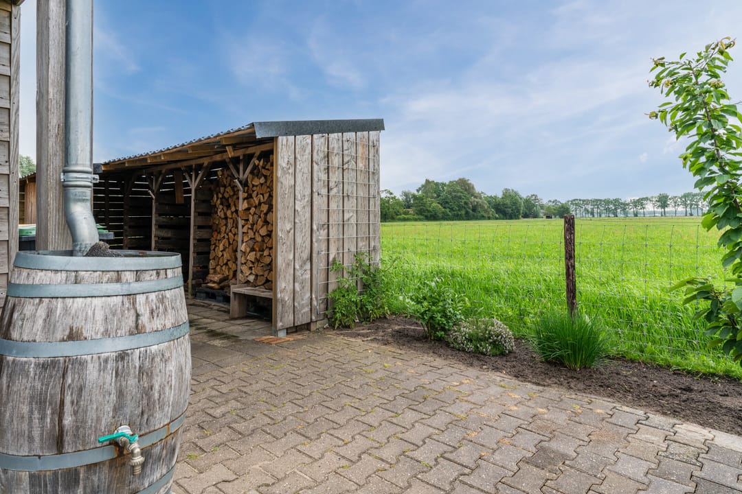 Photo 52 of Meeleweg 105