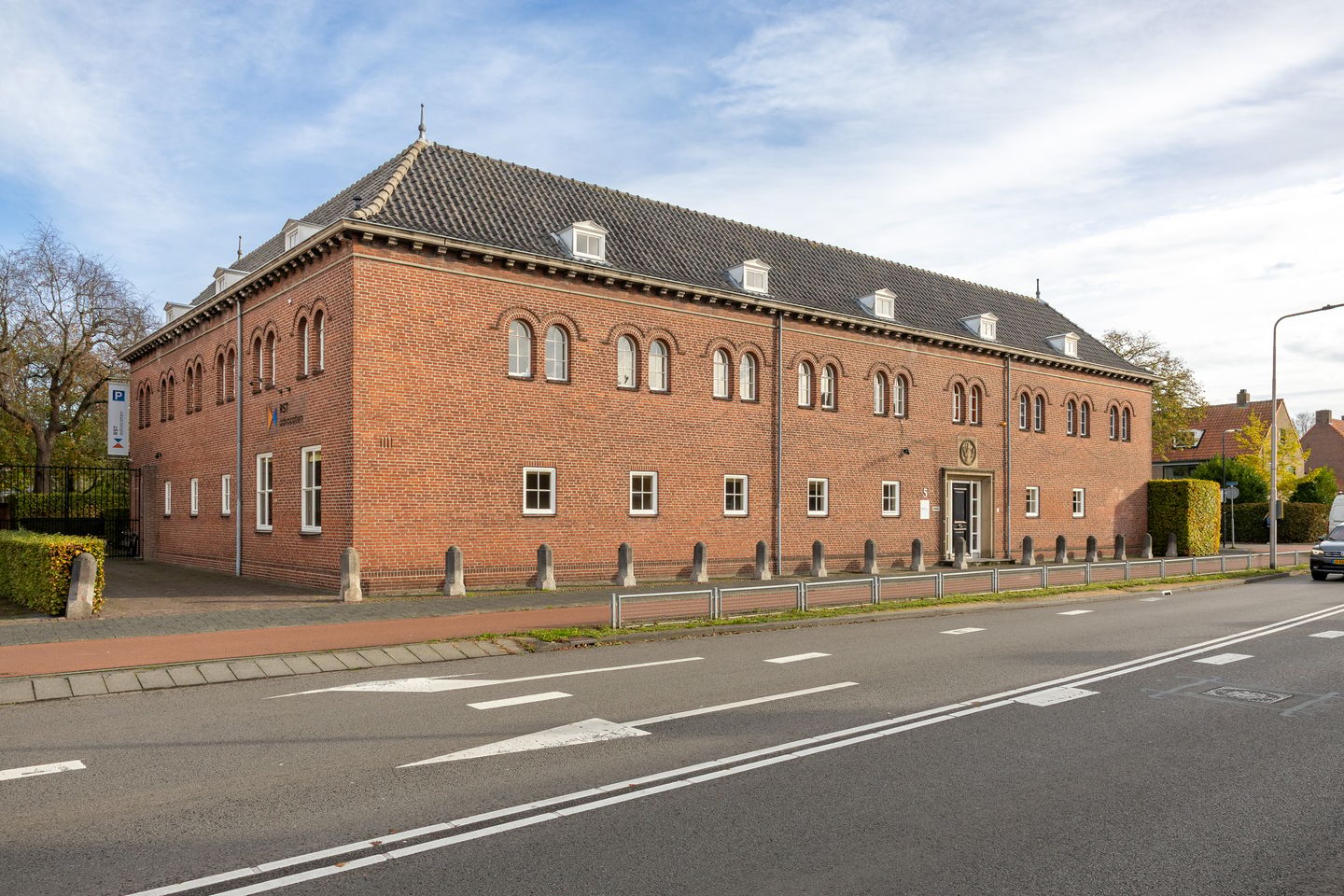Bekijk foto 1 van Fatimastraat 5