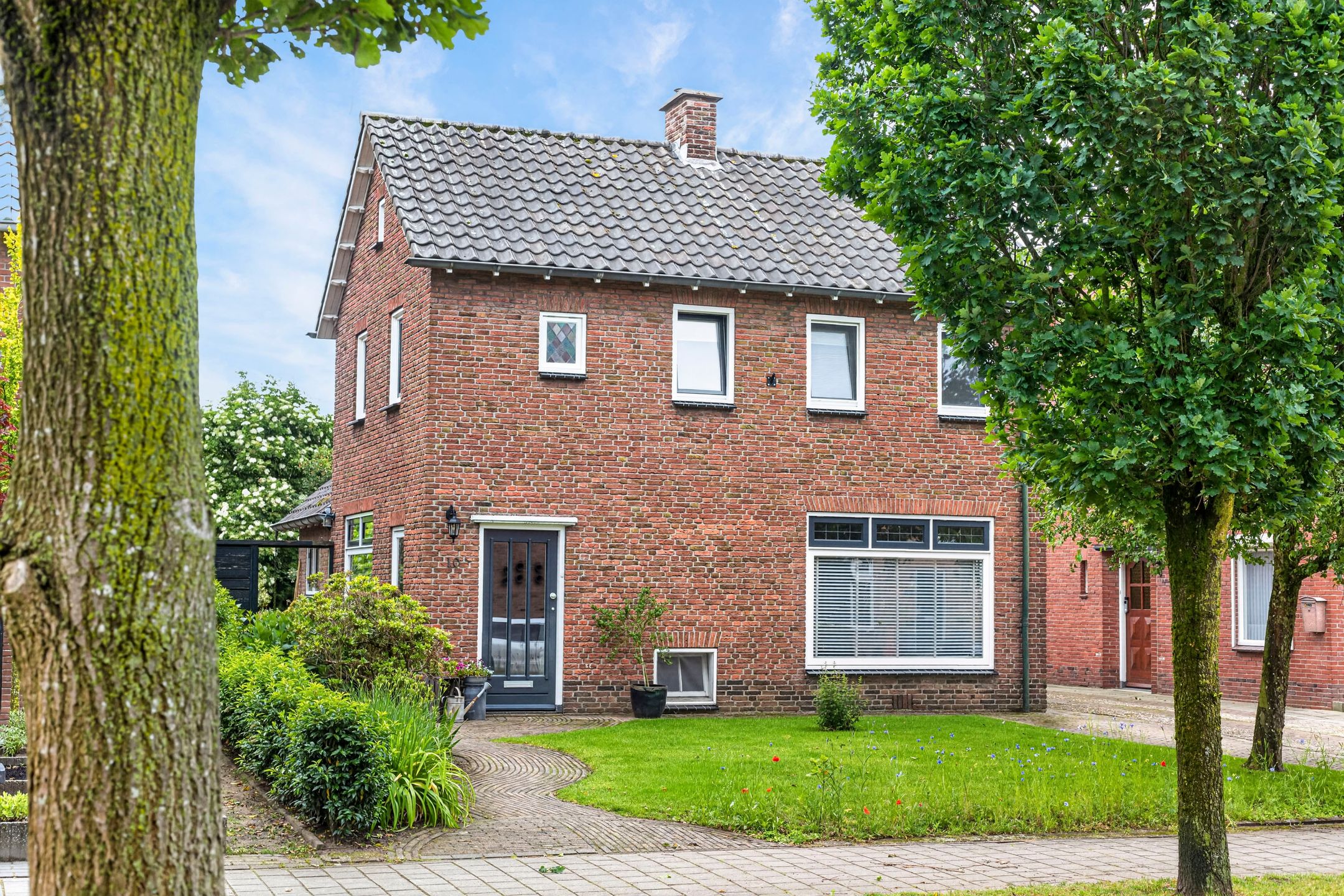Foto 42 van Meester Lazonderstraat 10
