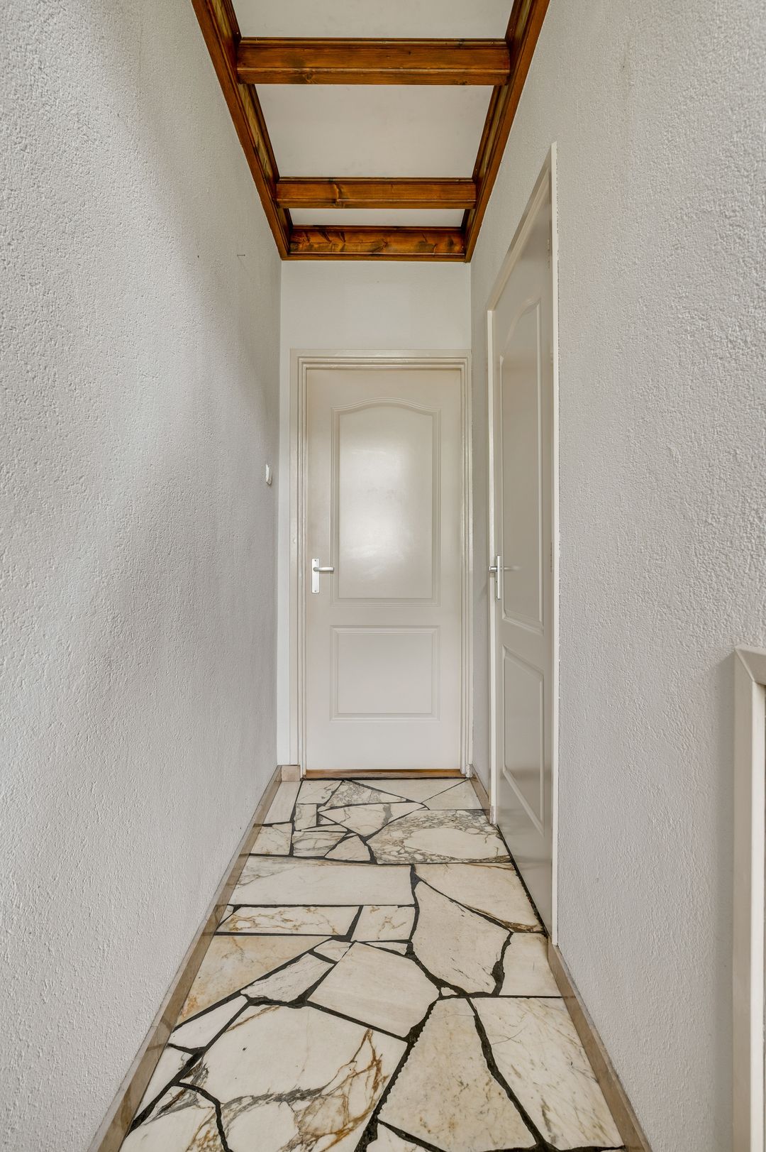 Photo 11 of Locht 71