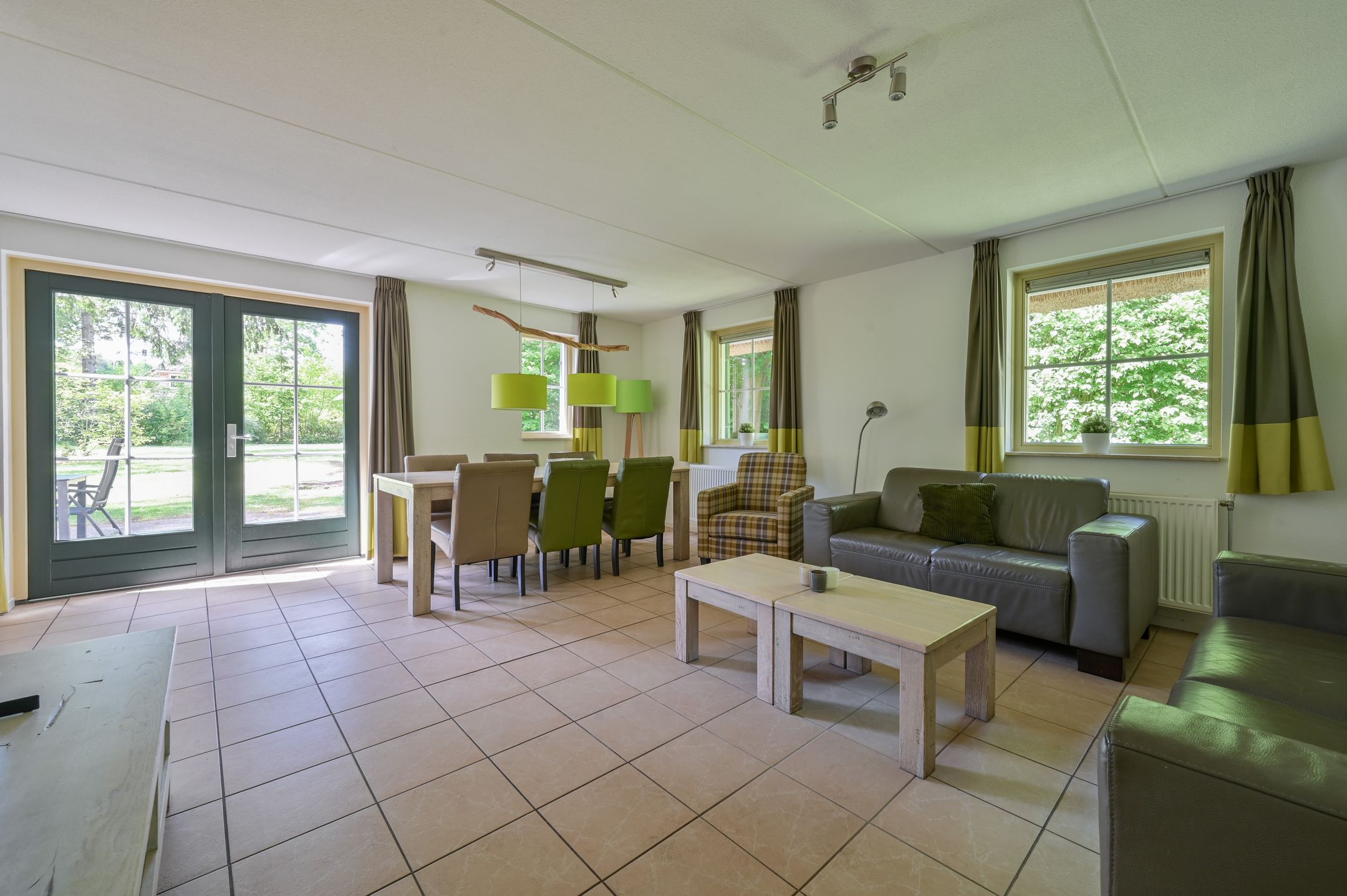 3-bedroom freehold villa in Ees — photo 5 of 5