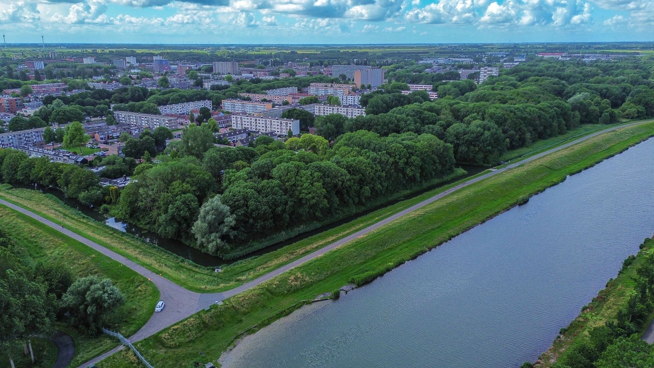 Photo 33 of Lelieplein 1-B