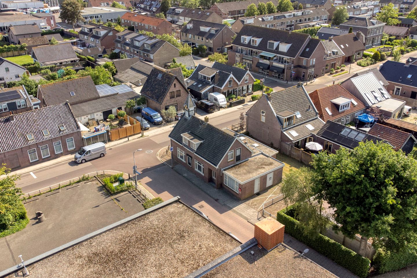 View photo 3 of Kerkweg 4