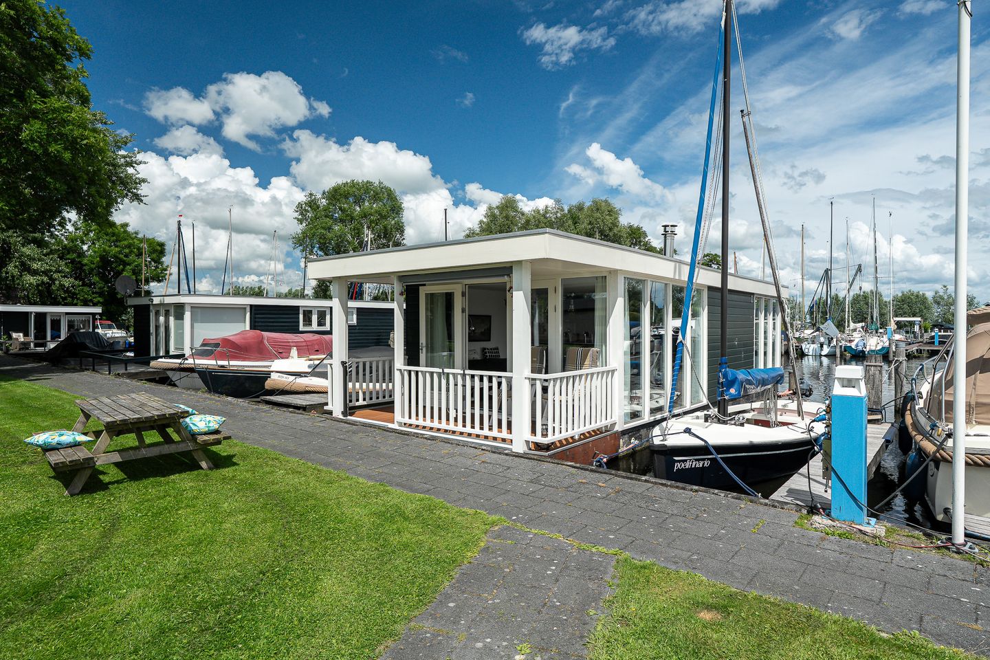 Foto 1 van Woonark Terherne - Jachthaven Sneekerhof