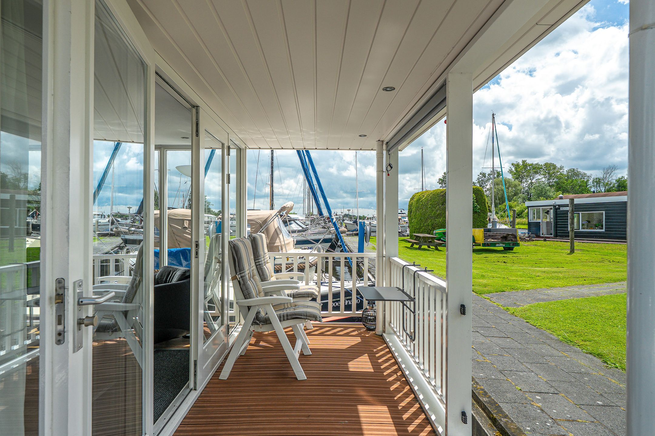 2-bedroom freehold villa in Terherne — photo 4 of 5