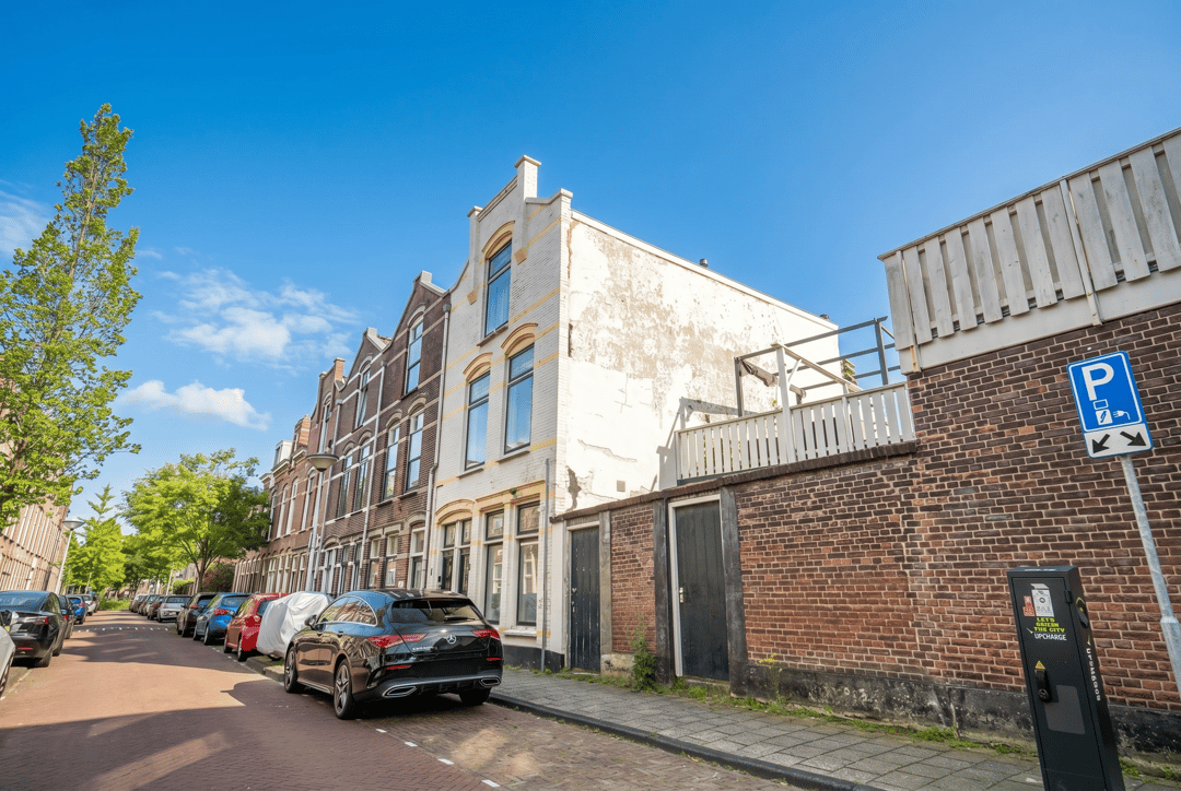Photo 62 of Prins Frederikstraat 1