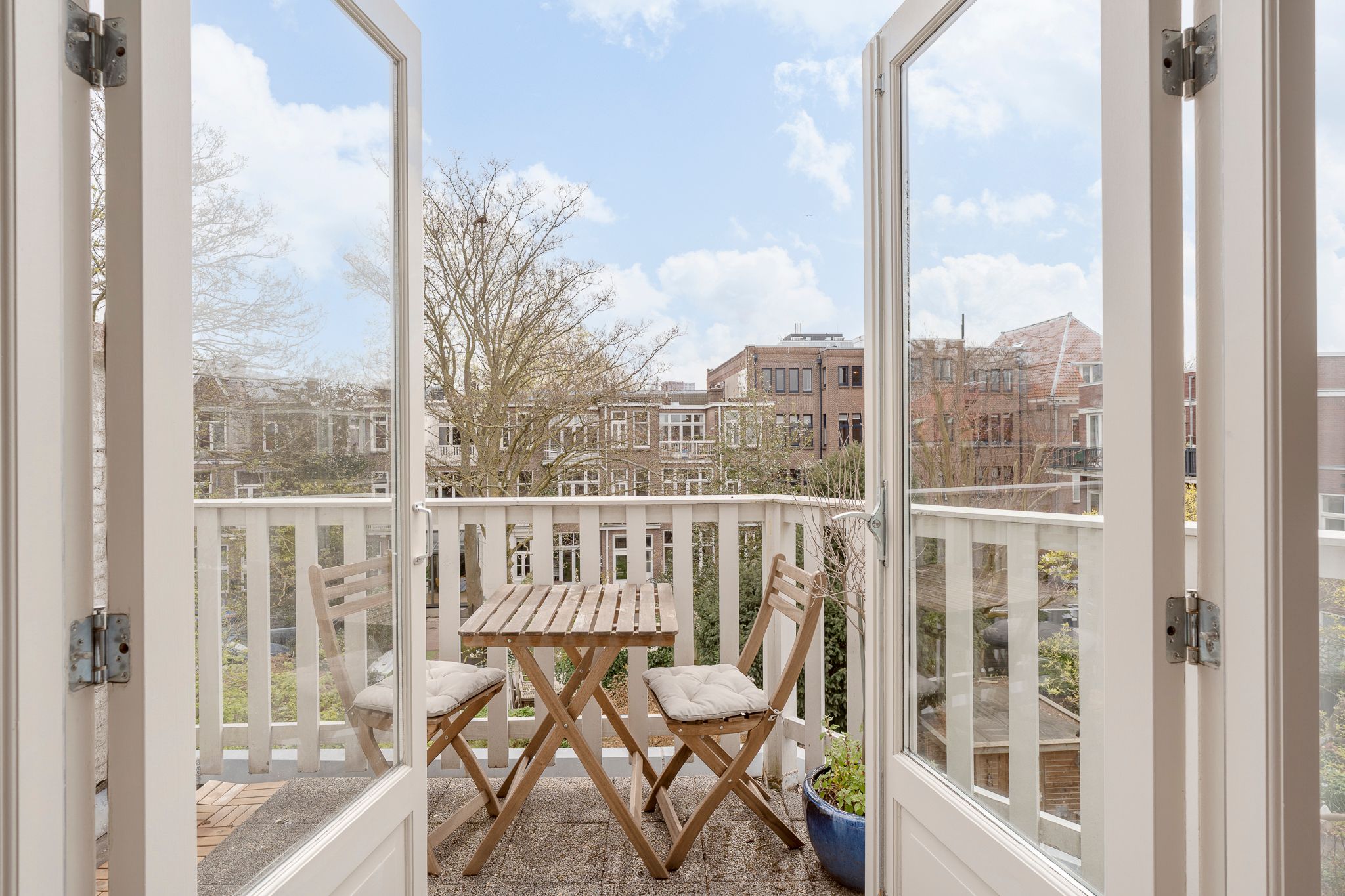 Foto 42 van Emantsstraat 7-A
