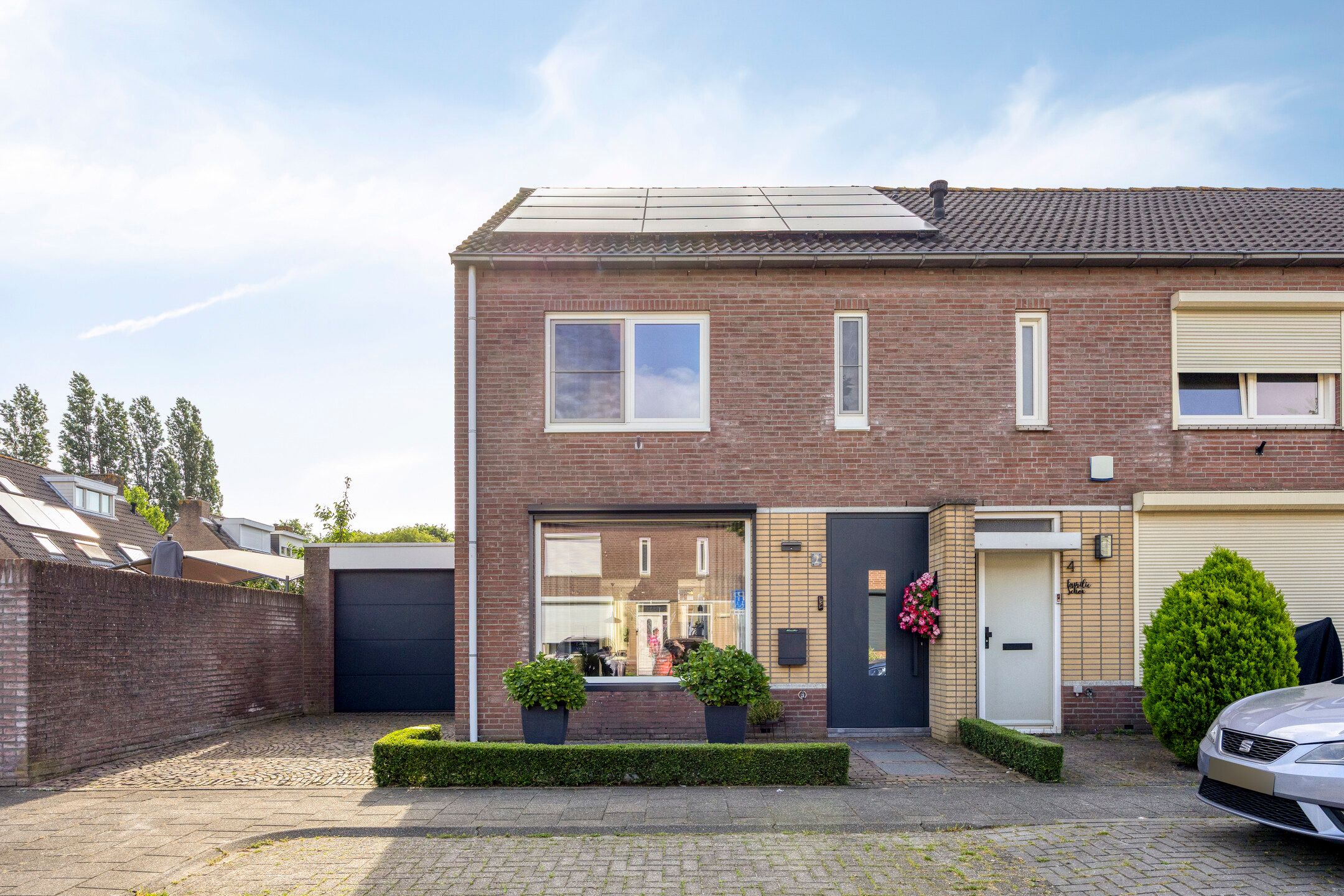 Photo 3 of Hoogkarspelstraat 2