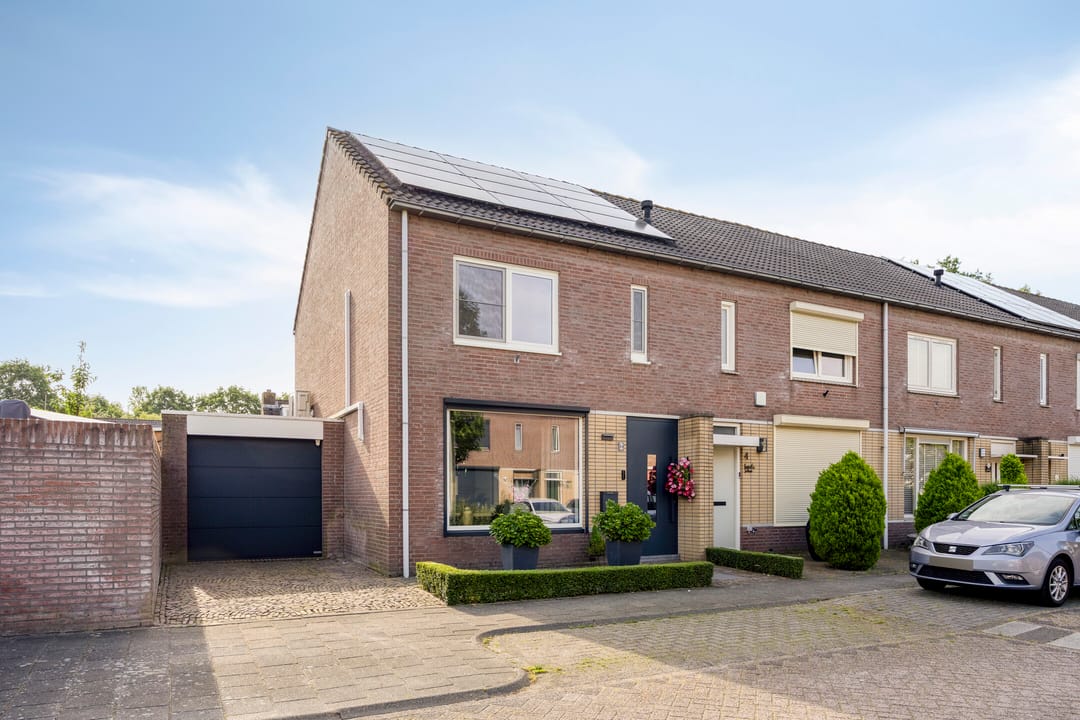 Photo 1 of Hoogkarspelstraat 2