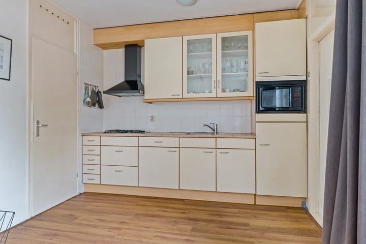 Hoekwoning te koop: Wilgenroosje 33, Leeuwarden