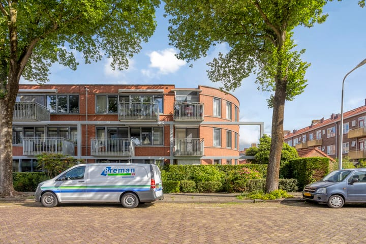 Photo 4 of Waalstraat 105-E