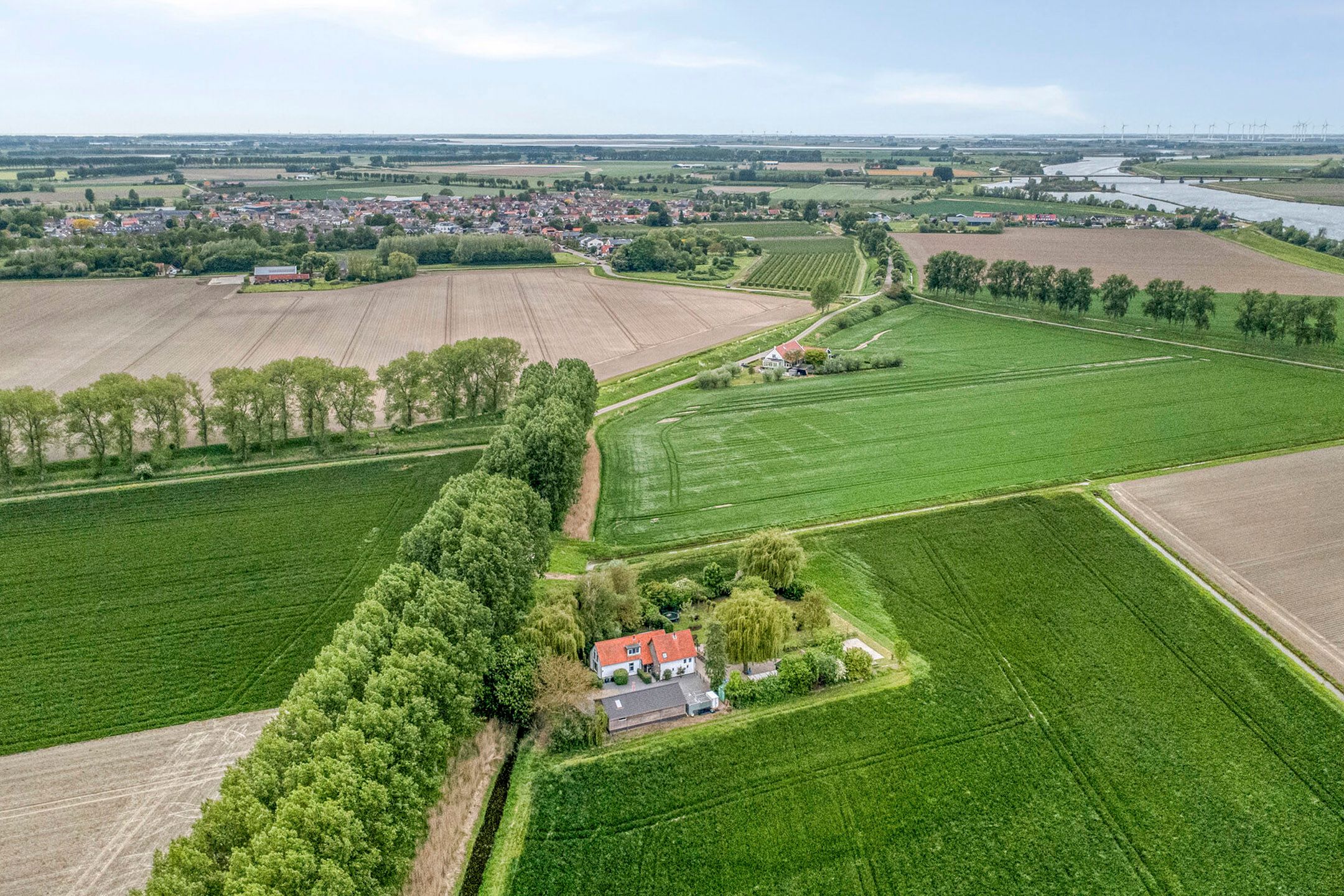 Photo 6 of Leguitsedijk 3