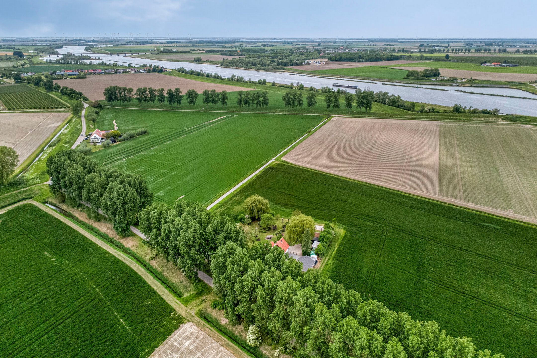 Photo 12 of Leguitsedijk 3
